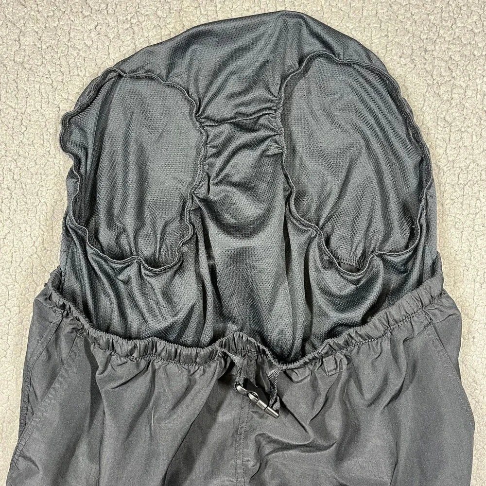 Nike Mens Cargo Swim Trunks Black Mesh Lined Belted Shorts NESSB521 Size L